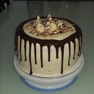 Meet your Posher, Carla